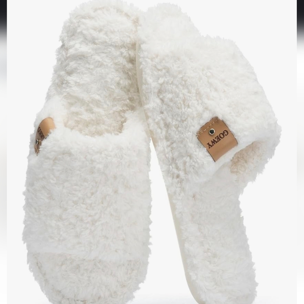 NEW WITH BOX womens  slides sandles  various sizes
